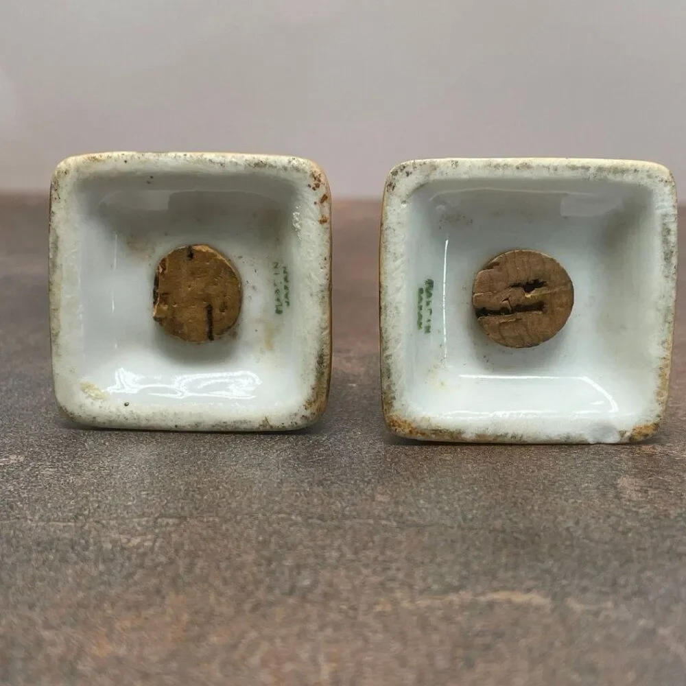 Vintage Windmill Salt & Pepper Shakers – Gold Leaf Tops, Porcelain 1940's